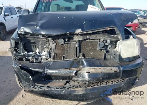 2005 Toyota Tundra Sr5 V8 from USA, damaged, VIN 5TBET34185S487611